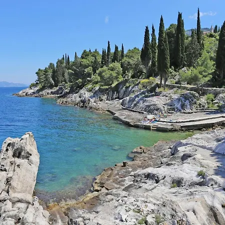 With Parking Space Trpanj, Peljesac - 10111 Апартаменты *